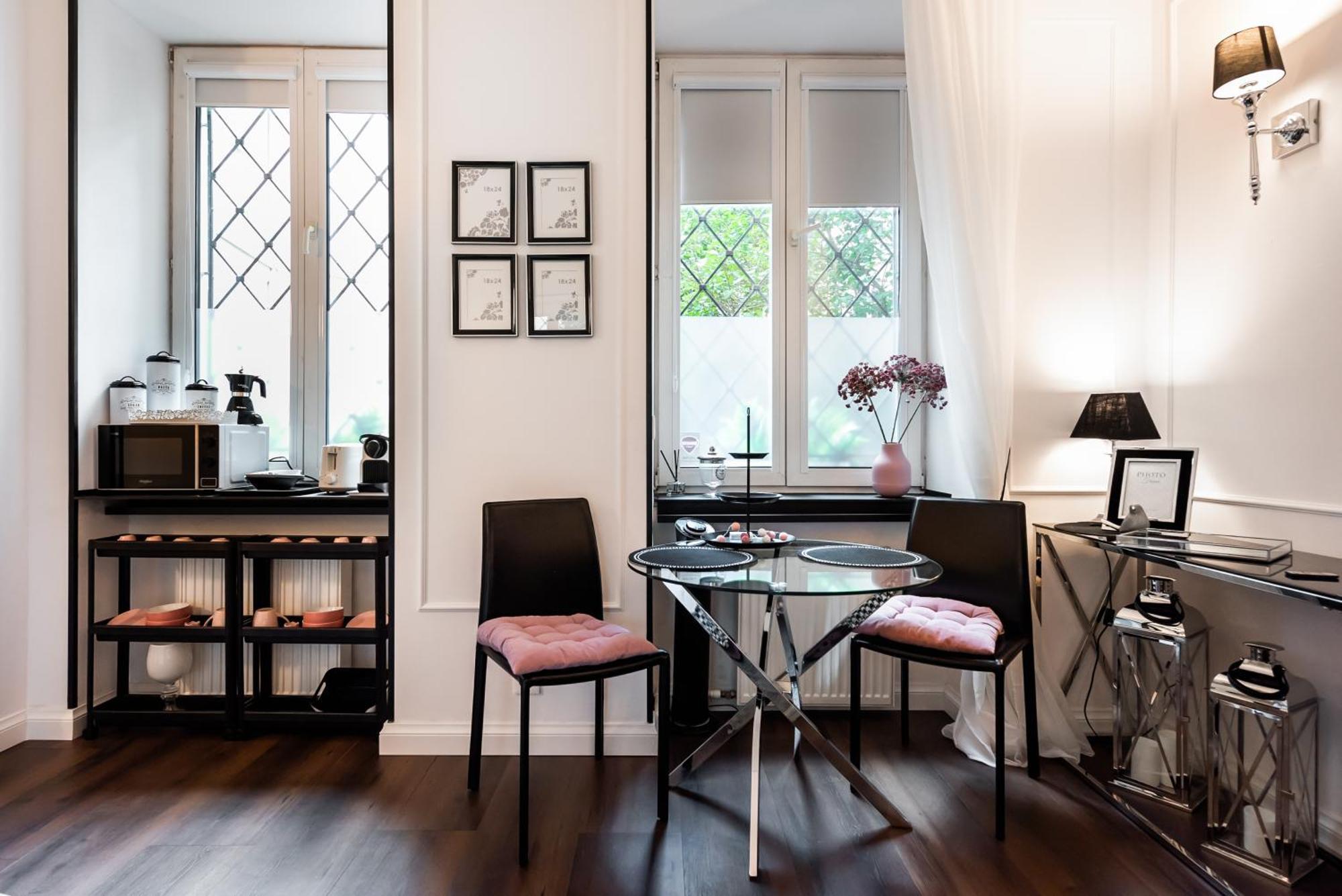 Premium Apart Varsovia Alice 2 Luaran gambar
